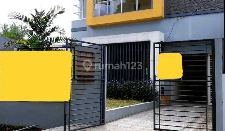 Dijual Rumah 2 Lantai Semi Furnished di Villa Melati Mas, Serpong 1