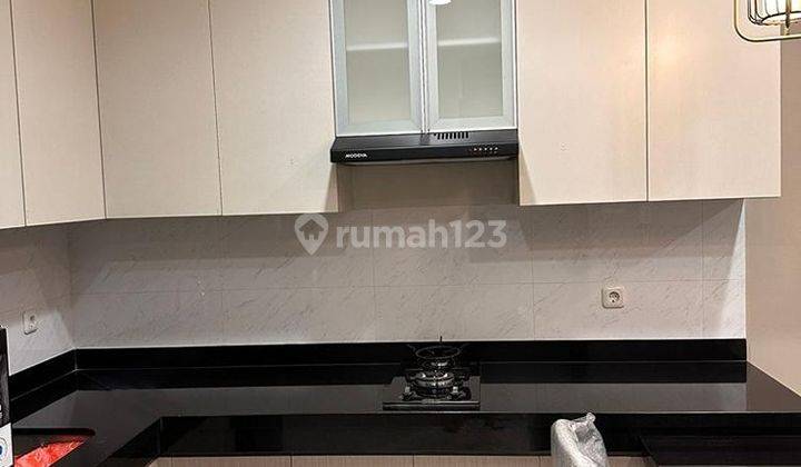 Disewakan Apartemen Ciputra International Tower Amsterdam Fully Furnished 2