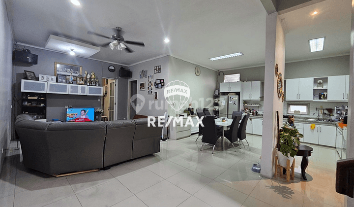 Rumah Mewah di Alicante Gading Serpong