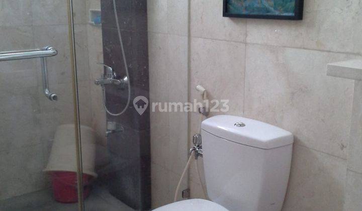 Dijual Rumah Hitung Tanah di Duta Garden 2