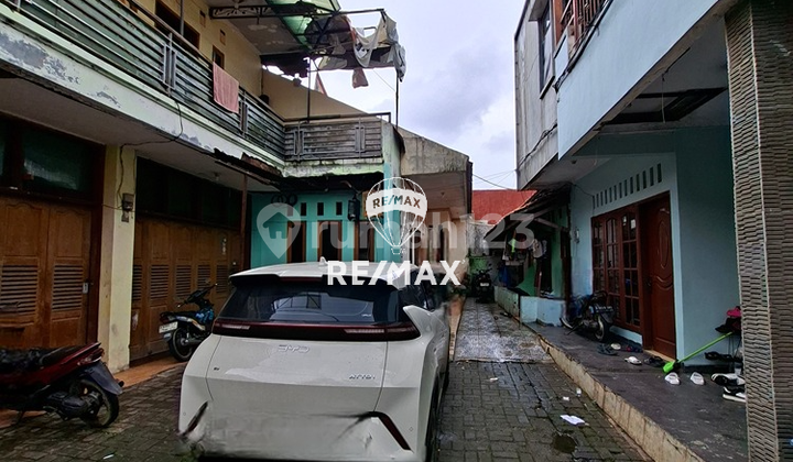 Dijual Cepat Rumah Kontrakan 2 Gandeng di Jakarta Selatan 2