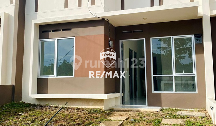 For Rent: House in Deluxe Kenanga Cluster - Podomoro City, Tenjo, Bogor For Rent: House in Deluxe Kenanga Cluster - Podomoro City, Tenjo, Bogor