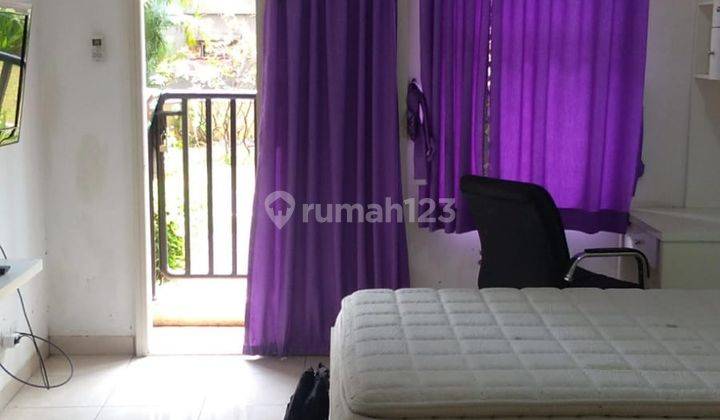 Dijual Apartemen Full Furnished Dengan View Taman di Depok 1