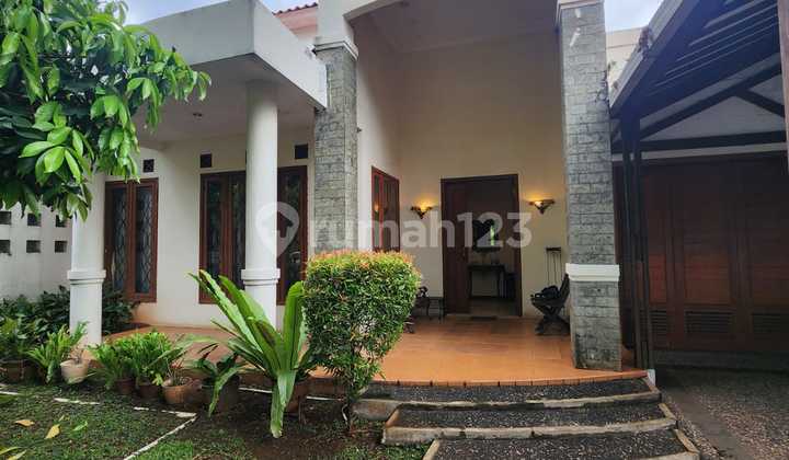 Spacious & Comfortable House with Front and Backyard in Duren Tiga 1
