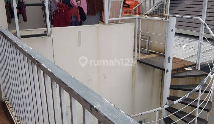 Rumah Minimalis Semi Furnished di Sawangan 2 Lantai 2