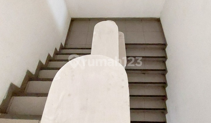 Rumah Lama Terawat Harga Murah Area Tenang di Cipete 2