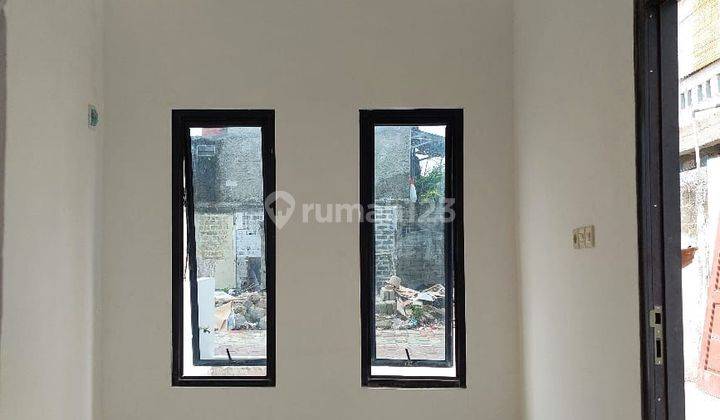 Rumah Brand New di Lenteng Agung 2 Lantai Akses Bagus 2