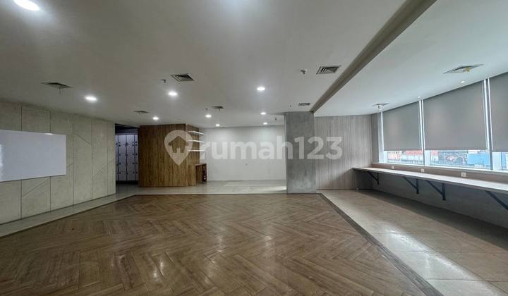Space Office di Kebayoran Baru Siap Pakai Harga Super Kompetitif Space Office di Kebayoran Baru Siap Pakai Harga Super Kompetitif