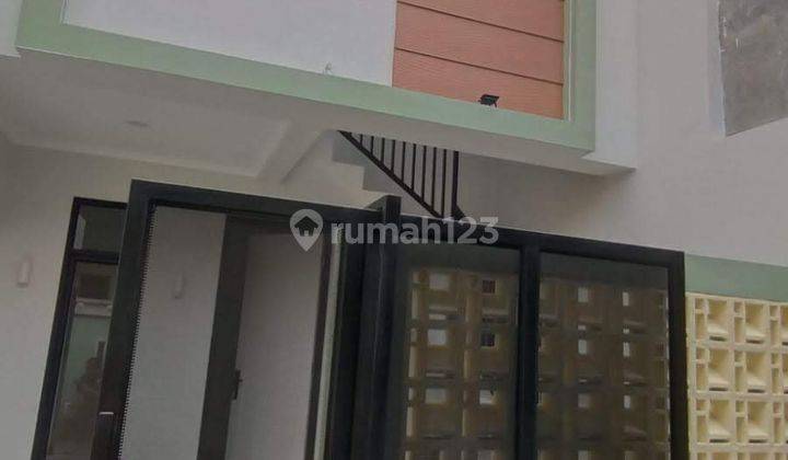 Rumah Kost kosan Kontrakan 2 Lantai di Pangkalan Jati 1