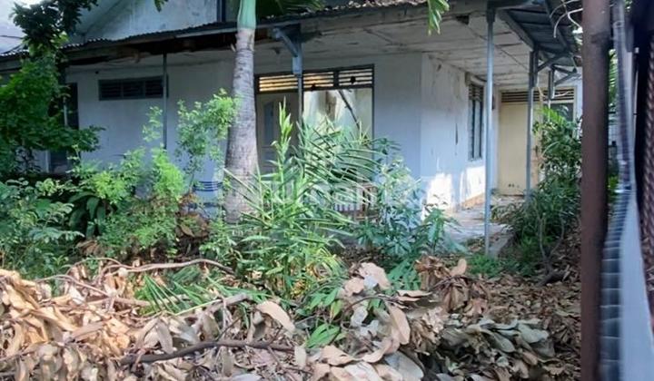 Rumah Hitung Tanah Dalam Komplek di Cipete Luas 300m2
