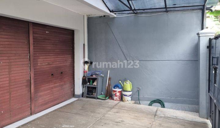 Rumah Minimalis di Cinere 2 Lantai Dekat Tol Desari 2