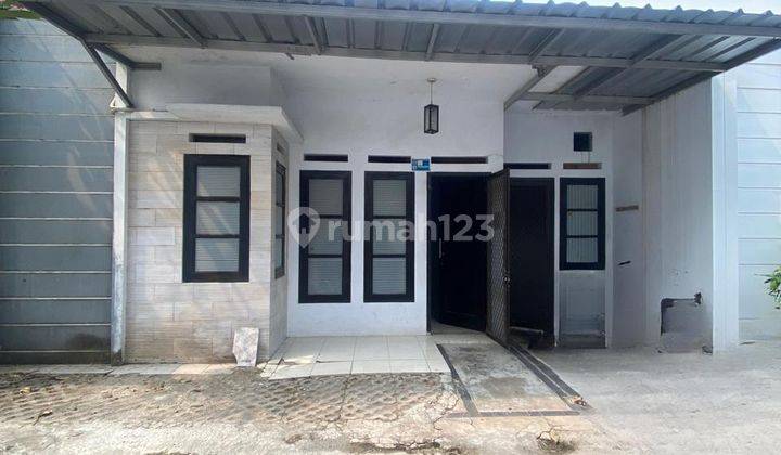 Rumah Minimalis 1,5 Lantai di Jagakarsa Dalam Cluster 1