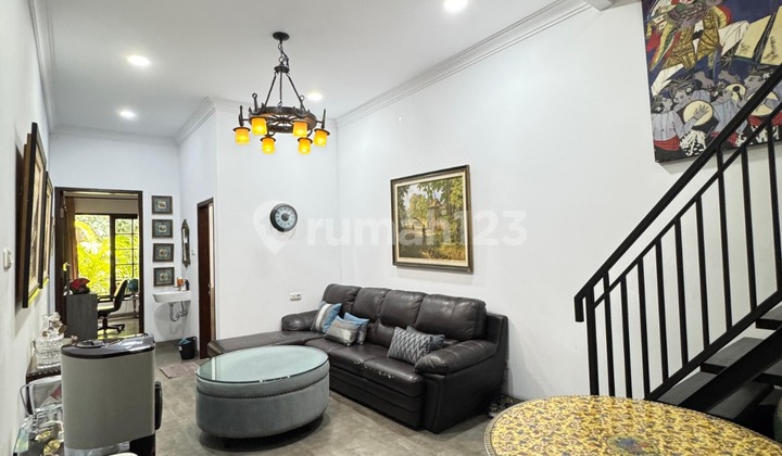 Premium Boarding House Investment Next to MRT 8 BR with Rooftop Premium Boarding House Investment Next to MRT 8 BR with Rooftop