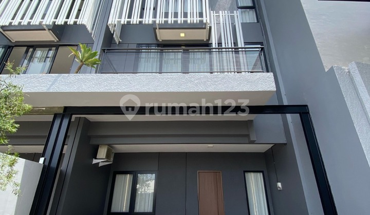 Brand New 3-Story House in Jagakarsa Spacious Layout Good Access