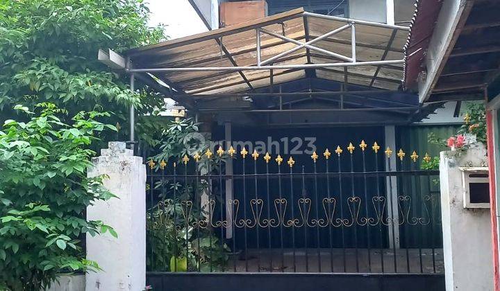 Dijual Rumah Ruko Lokasi Strategis di Pejaten Siap Huni 1