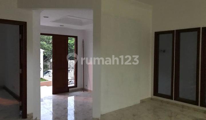 Tidy House Ready to Occupied in an Elite and Strategic Complex in Cinere 2