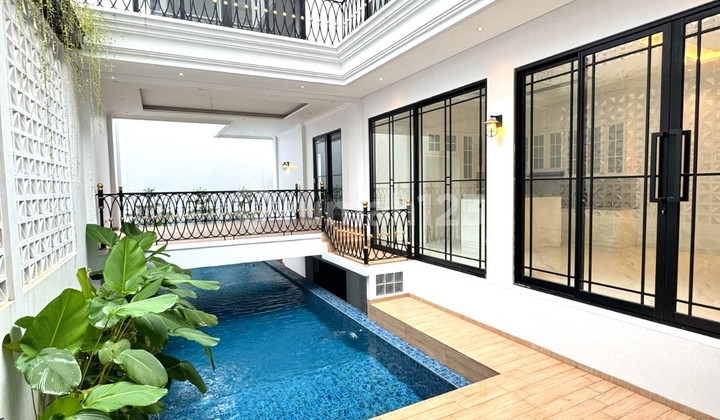 Dijual Rumah Eksklusif Cilandak Desain Elegan, Pool + Lift 2