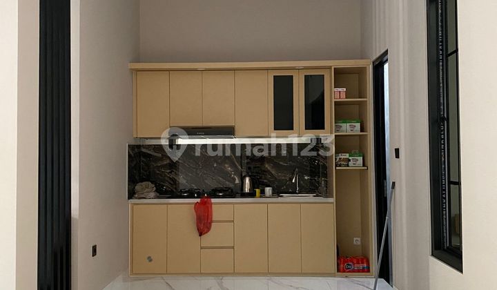 Classic Modern 2-Story House in Jagakarsa Brand New Close to Toll Road 2