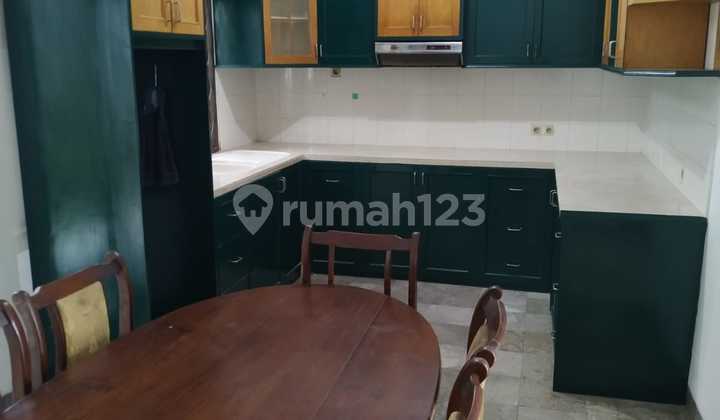Spacious 2-Storey House for Rent in a Strategic Complex in Bandung 2