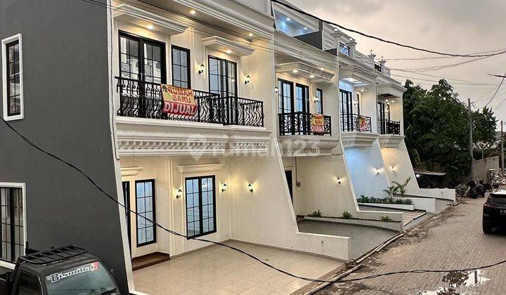 Rumah dijual Jakarta Selatan Modern Classic di Jagakarsa 2