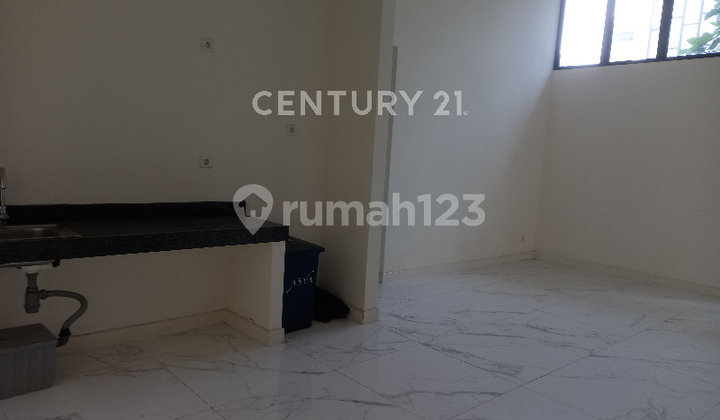For Rent New House in the New Semayang Cluster, Asya, Jgc Jakarta 2