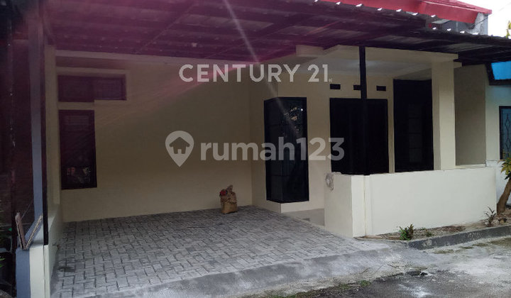 Rumah Dalam Cluster di Pondok Aren, Tanggerang Selatan Rumah Dalam Cluster di Pondok Aren, Tanggerang Selatan