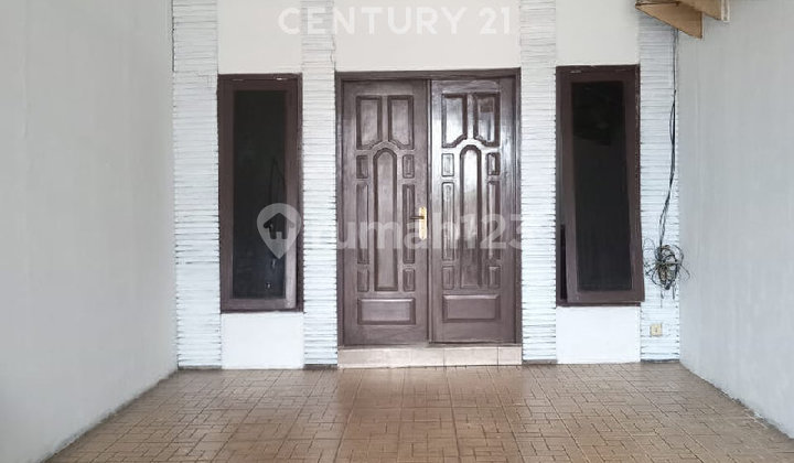 Rumah Kantor Bersih Depan Jalan Kh Abdullah Syafe'i Tebet