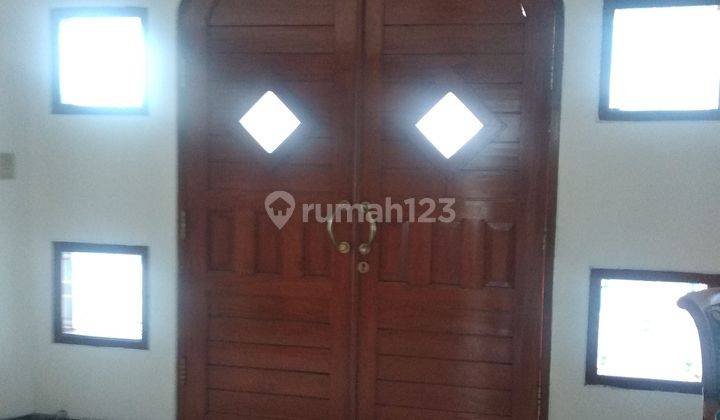 Rumah 2 Lantai Full Furnished Komplek Antapani Bandung Timur 1