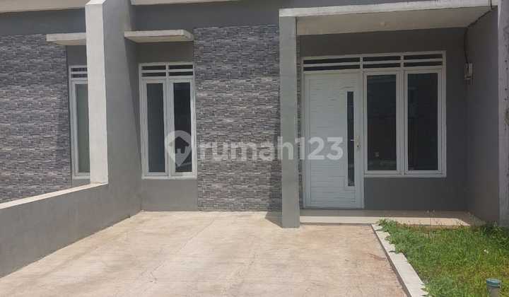 Rumah Bagus Minimalis Modern SHM Selangkah Alun-Alun Ciparay