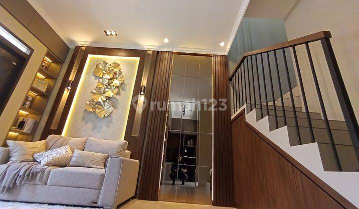 Rumah 2 Lantai Furnished Cluster Terbaik Pasirjati, Bandung  1