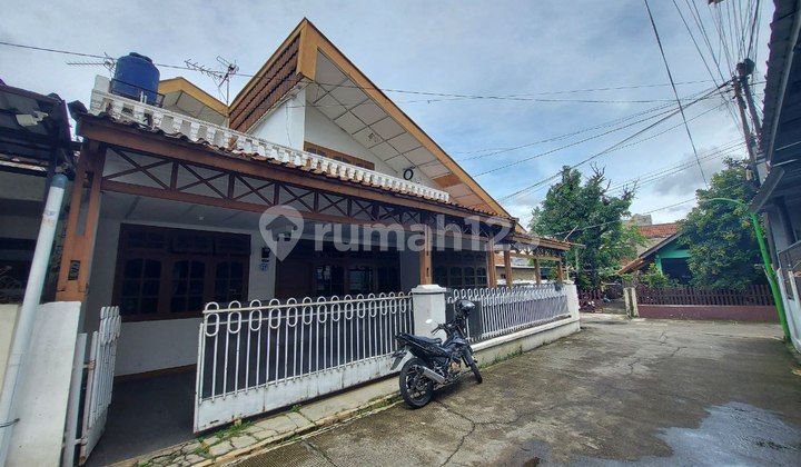 Rumah Hook Bahan Kosan Strategis Kiaracondong Kota Bandung 2