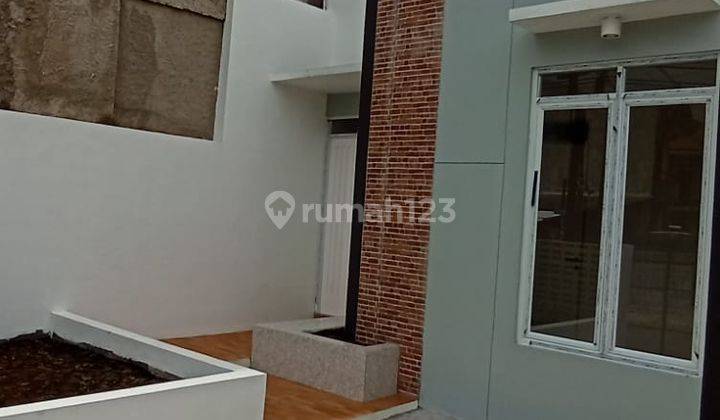 Rumah Bagus 1,5 Lantai Dekat Kampus Upi Cibiru Bandung 1