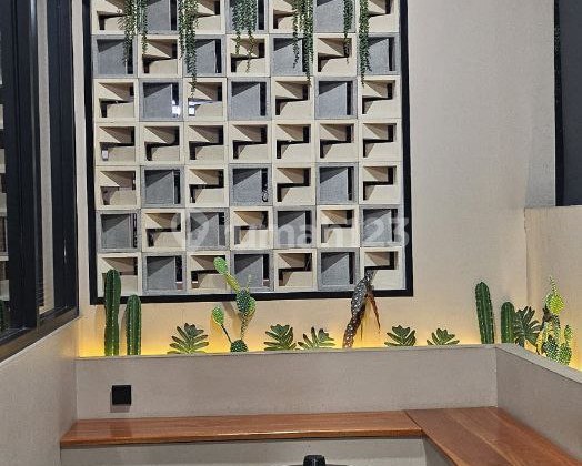 Rumah Modern Full Furnished Komplek Kamayangan Antapani Bandung