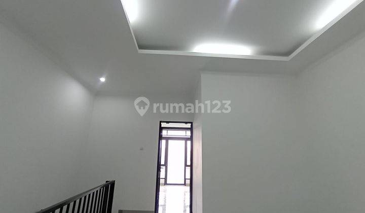 Rumah 2 Lantai Terbaik Premium Dekat Griya Arcamanik,bandung 2