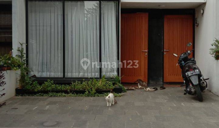 Rumah 2 Lantai Siap Huni Komplek Kamayangan Arcamanik Bandung  1