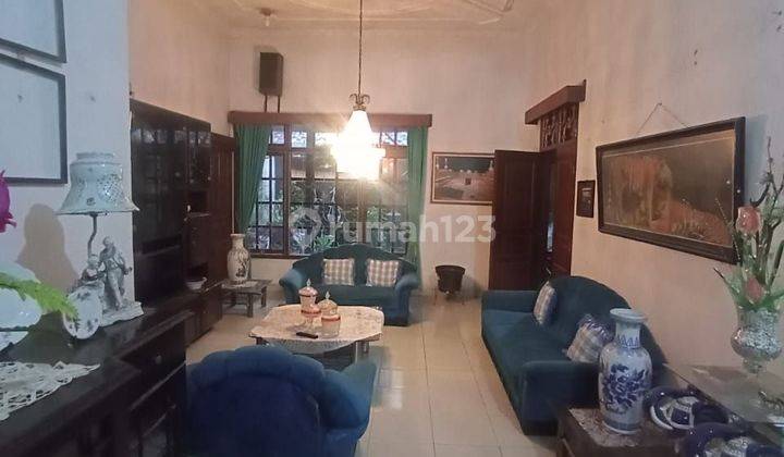 Rumah Classic 1,5 Lantai Dekat Area Pusat Bandung Sayap Bkr  1