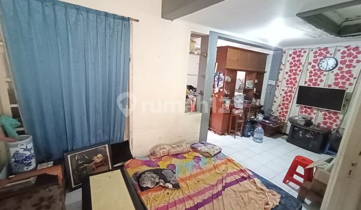 Rumah Hitung Tanah Dibawah Pasaran Dekat Griya Antapani Bandung