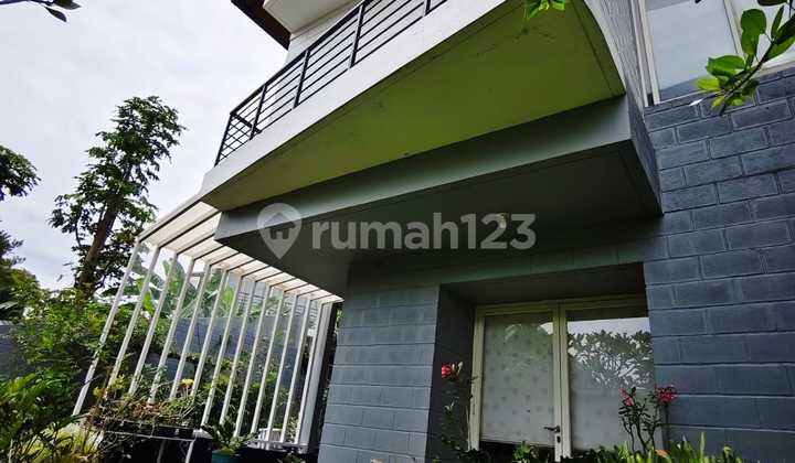 Rumah Luxury Lokasi Terbaik Setra Duta Sukajadi Dekat Tol Pasteur