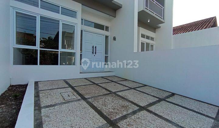 Rumah Bagus 2 Lantai Scandinavian Di Arcamanik Kota Bandung