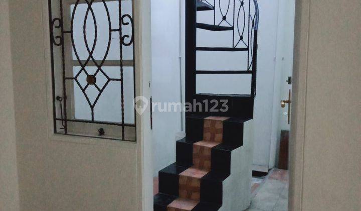 Dijual Rumah 2 Lantai Di Taman Royal Kota Tangerang  2