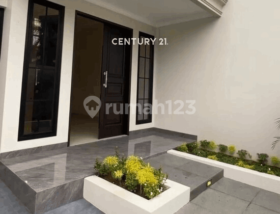 Dijual Rumah Lux Kav DKI Joglo Jakarta Barat