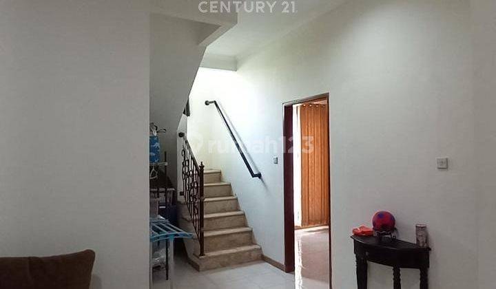 Dijual Rumah Hook 2 Lantai Di Kembangan Jakarta Barat SC13147 2