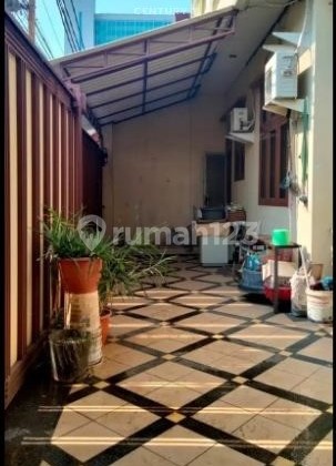 Dijual Rmh 3 Lantai DiCideng Pusat Kota Jakarta Lokasi Strategis