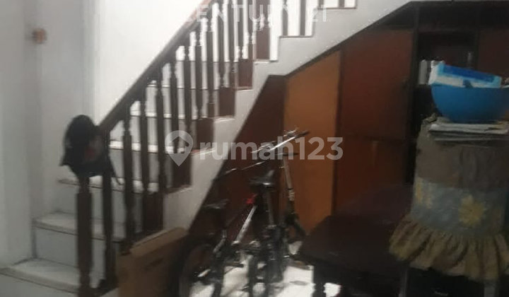 Dijual Rumah Tinggal di Daerah Tomang Jakarta Barat 2