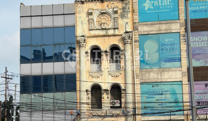 Iconic Shop House on Jakarta Central Main Road.