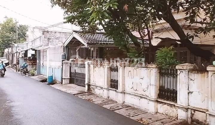 Lokasi Strategis Dekat Dengan Kampus BINUS, Kemanggisan Ilir JKT