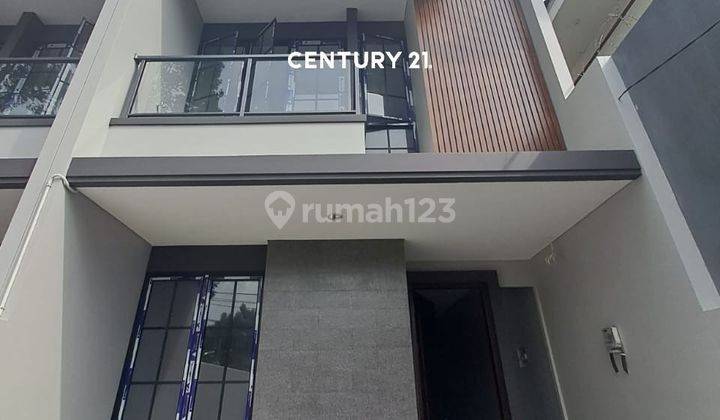 Dijual Rumah Cantik Brand New Meruya Selatan  1