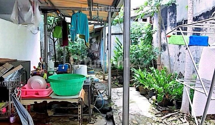 Dijual Rumah Tua Di Kebun Kacang Jakarta Pusat  2
