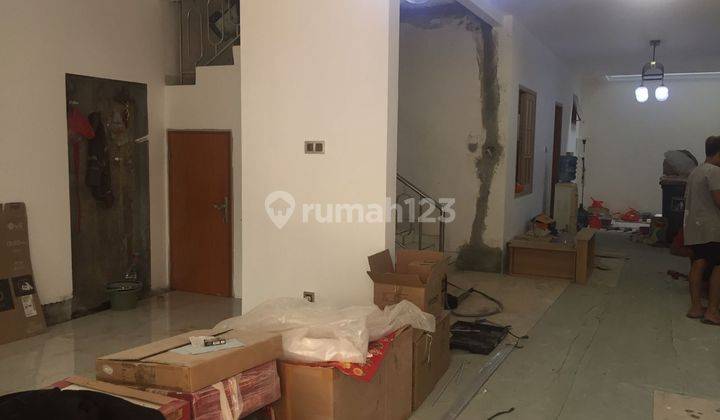 Rumah Sewa 9x20 Semi Furnish Sunter, Jakarta Utara 2