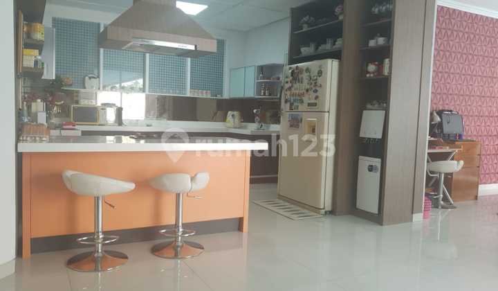 Rumah Mewah Furnished Ada Swimming Pool Sunter Jakarta Utara